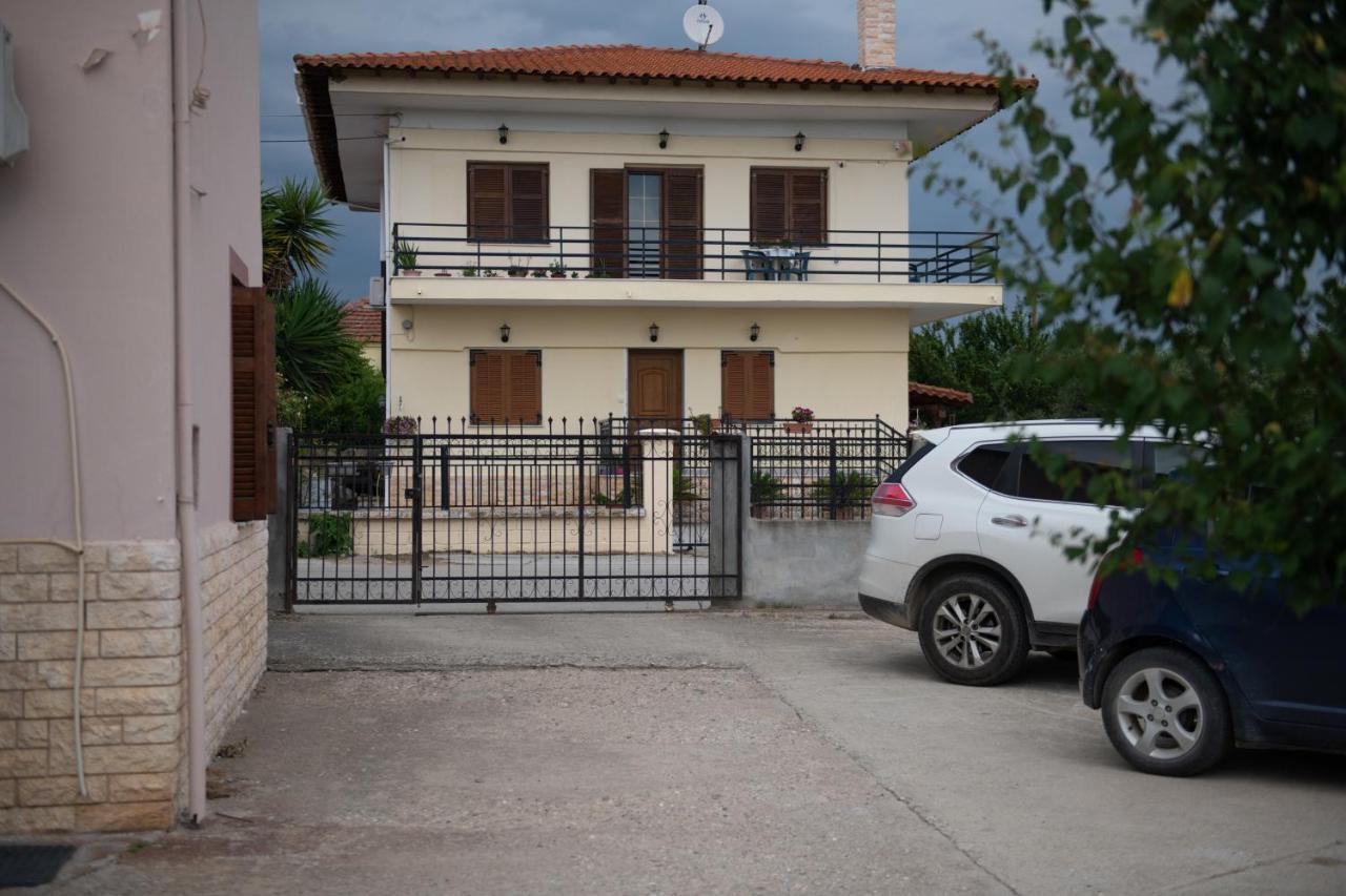 Agrikia Tis Vasilikis Apartment Ormilia Ngoại thất bức ảnh